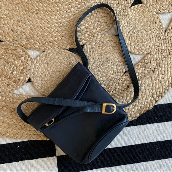 Vintage Benchmade Leatherworks bag - Picture 5 of 7